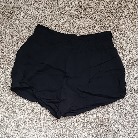Forever 21 Black Rayon Shorts - Picture 3 of 10